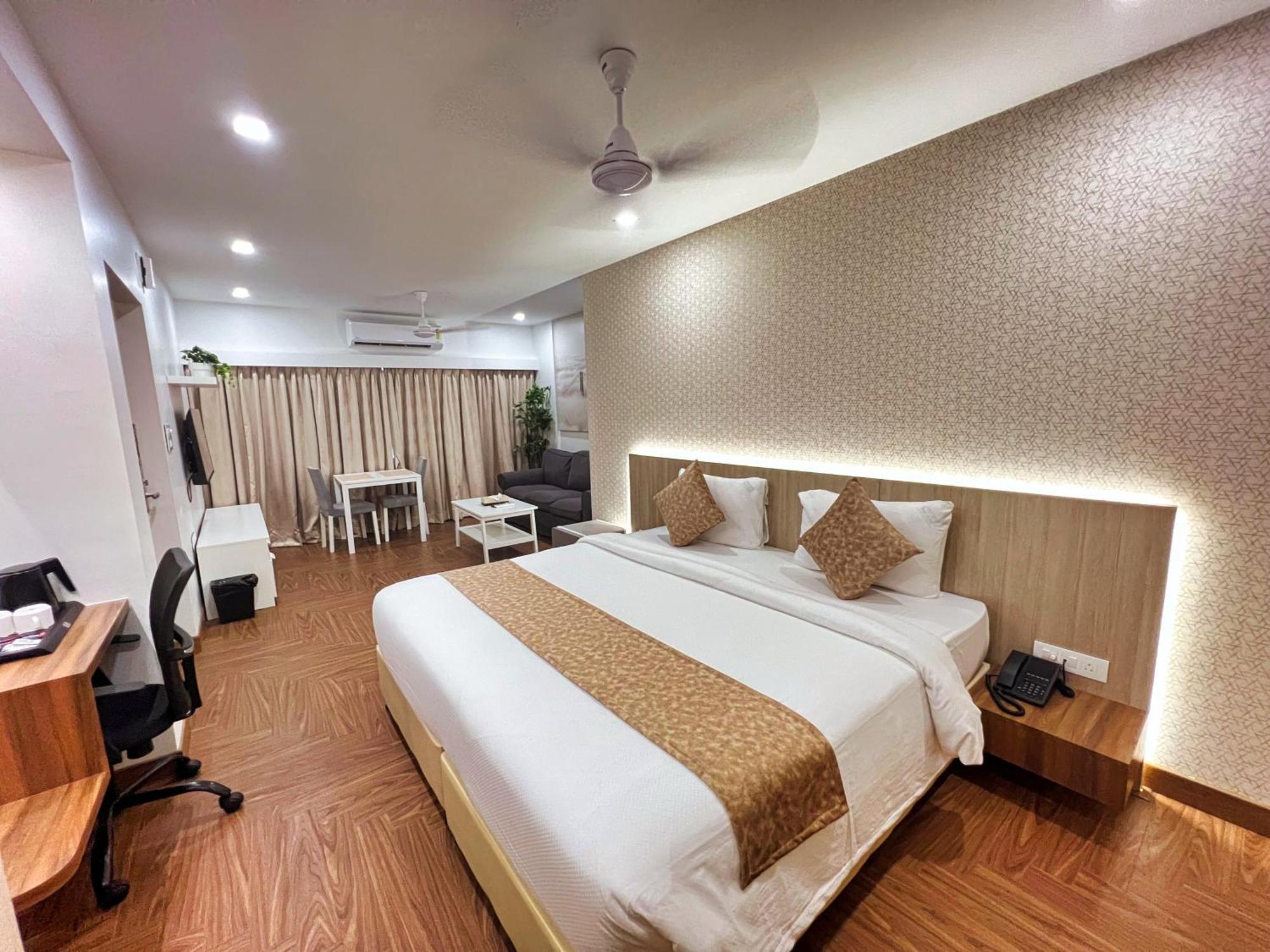 White House By Maxxvalue Service Apartments Bandra มุมไบ ภายนอก รูปภาพ
