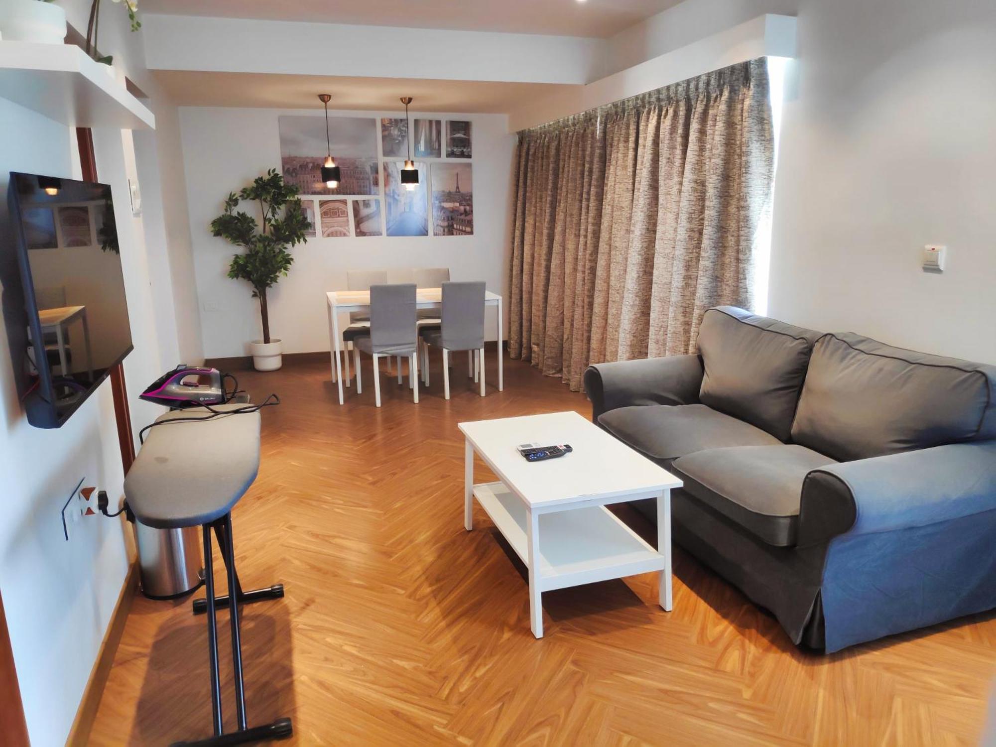White House By Maxxvalue Service Apartments Bandra มุมไบ ภายนอก รูปภาพ